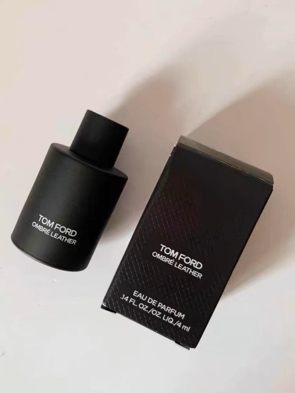 SALE! 🆕 TOM FORD OMBRE LEATHER EdP 4ML NIB